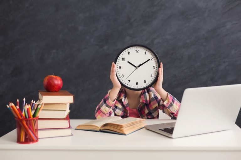 Helping your kids manage their time and be productive