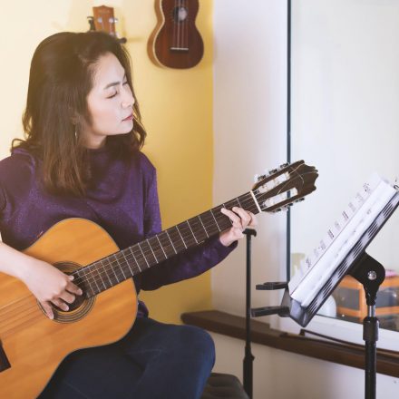 Never Too Old To Learn How to Play the Guitar: Fun Ways to Keep Your Mind Healthy